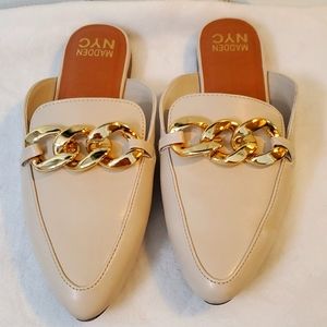 Madden NYC Woman's Slides size 9 beige